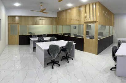 1000 sq.ft Office for Rent in Faisalabad at Canal Road