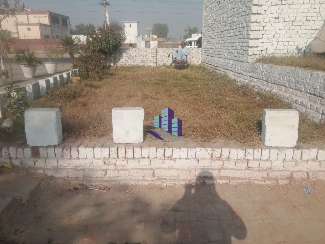 420 Sq Ft Commercial Plot for Sale in Aman Town Khurrianwala Faisalabad