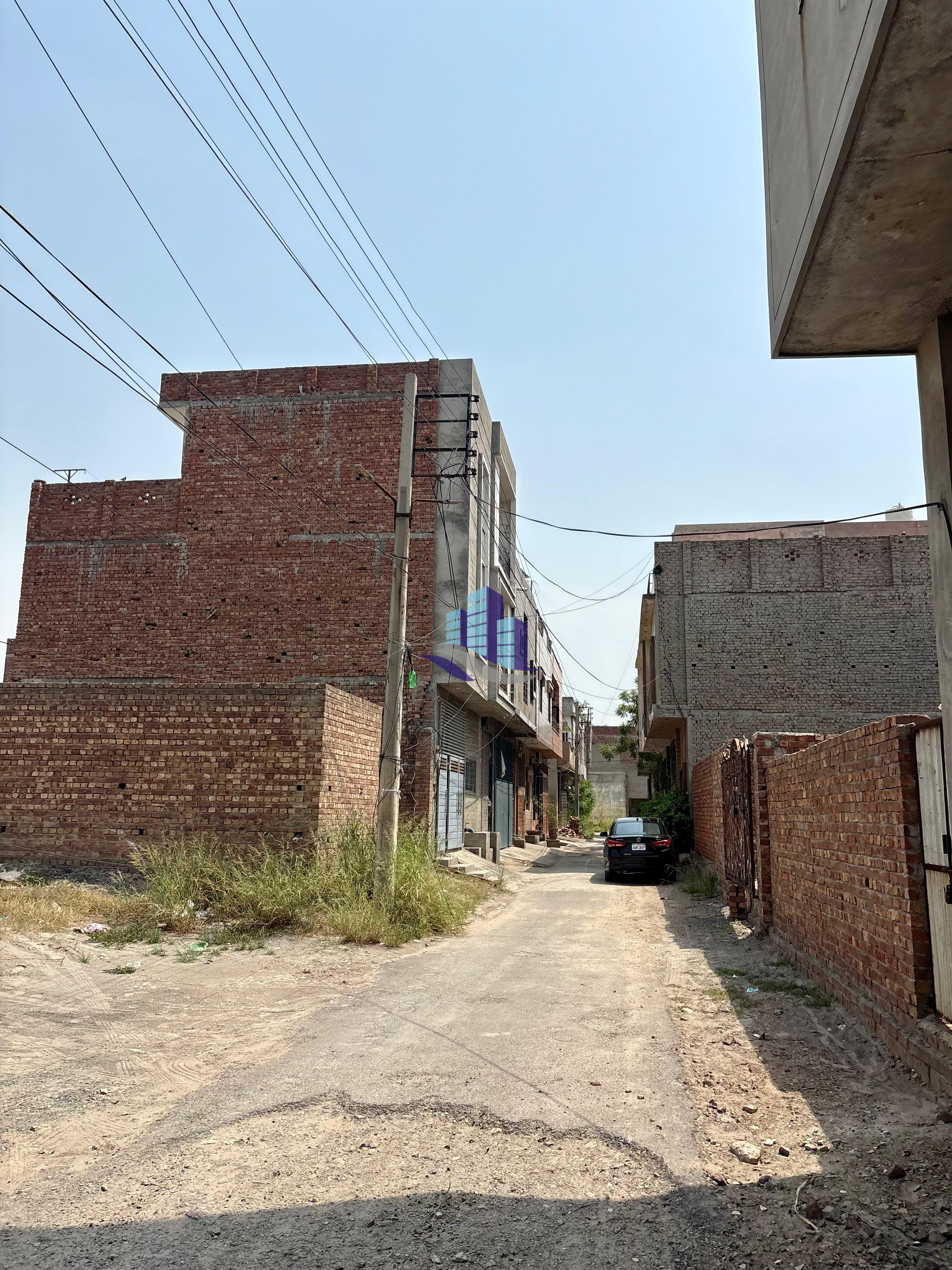 3 Marla Plot for Sale on Canal Road Faisalabad