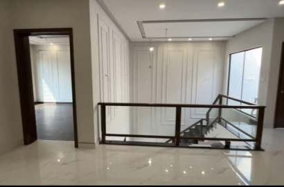 Prime Location 33 Marla Luxury House for Rent on Bilal Road, Civil Lines Faisalabad