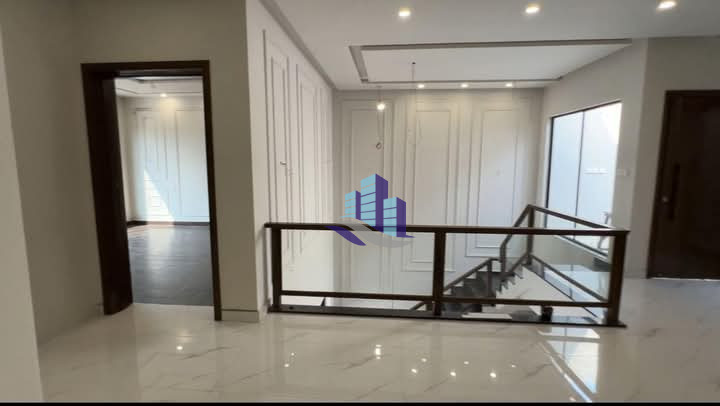 Prime Location 33 Marla Luxury House for Rent on Bilal Road, Civil Lines Faisalabad