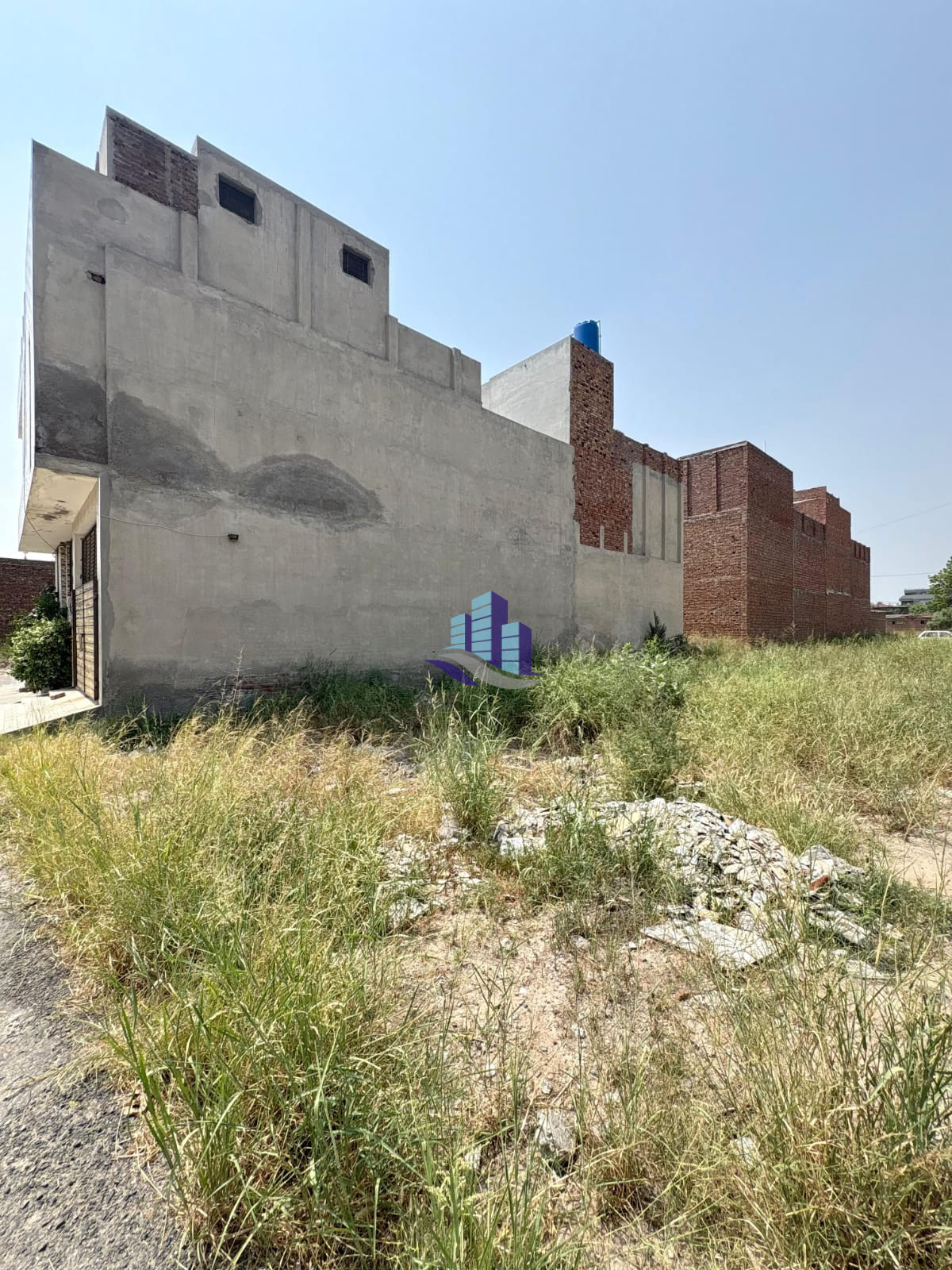 3 Marla Residential Plot for Sale in Officer Colony, Canal Road Faisalabad
