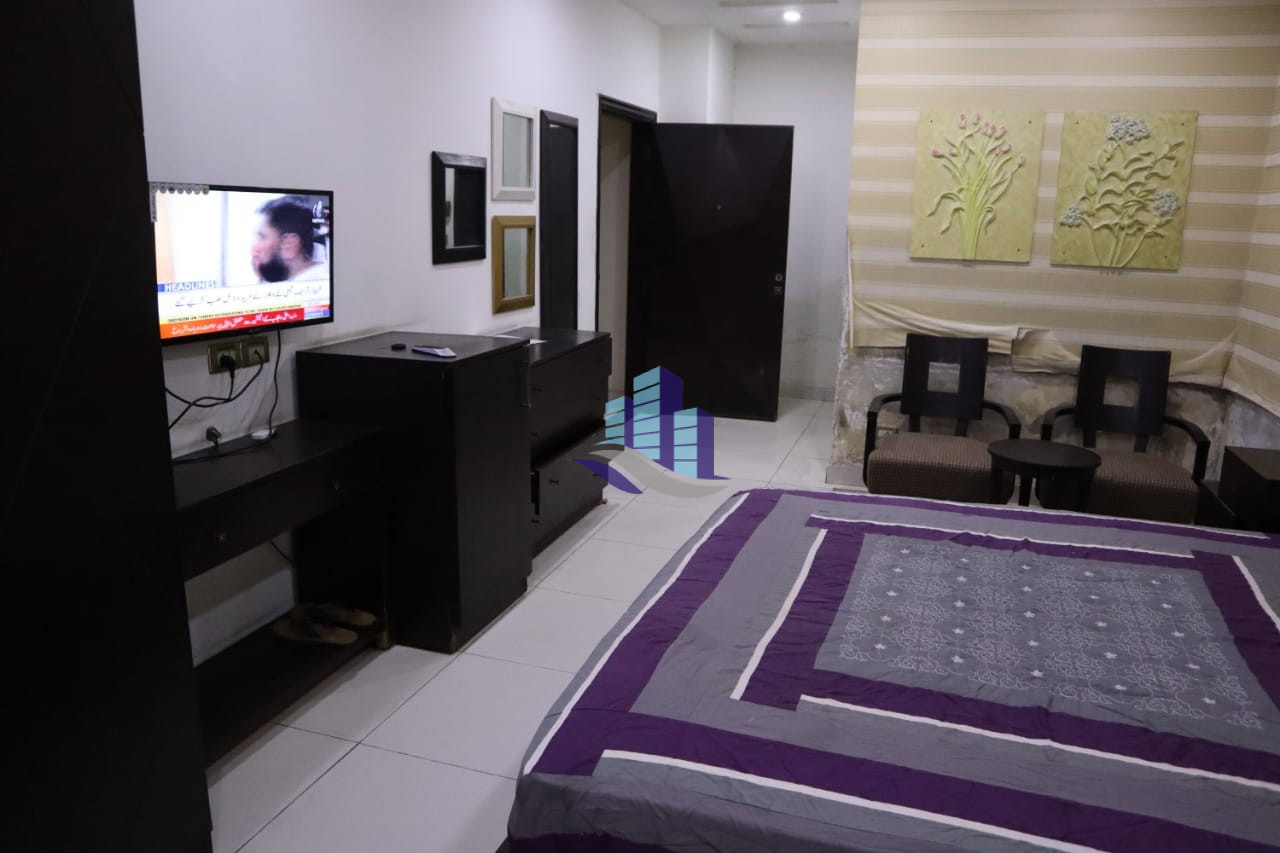 Ideal Flat for Rent At Main ChenOne Road Faisalabad