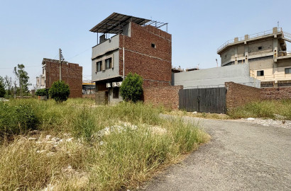 2.5 Marla Residential Plot for Sale in Madina Town - Faisalabad