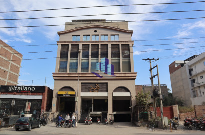 Premium 1000 Sqft. Shop for Rent at D-Ground Harrianwala Chowk Faisalabad