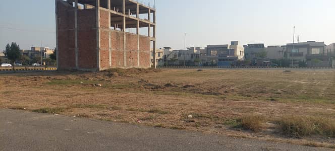 2 Acre ideal Land For Sale At Khanuana Chowk Faisalabad