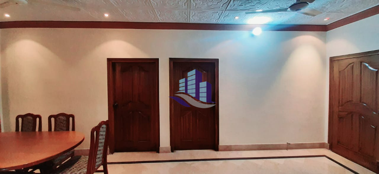 House for sale at chen one road Faisalabad