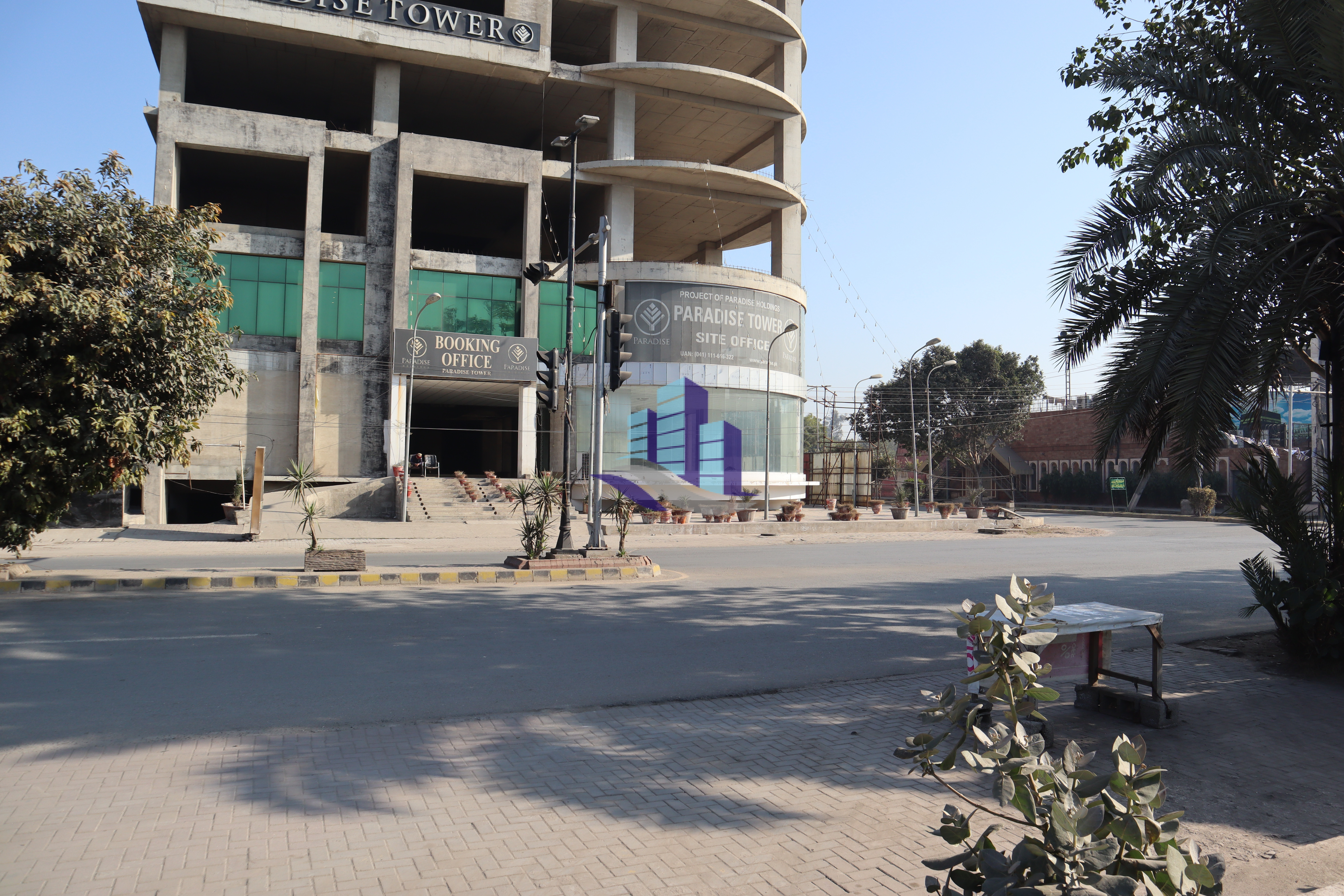 Plaza for Sale at Chen One Road Faisalabad