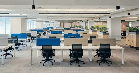 550 sq feet office available for rent in Faisalabad Susan road