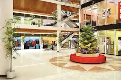 Commercial Plaza for Sale on Katchery Road Near TMA Office, Chiniot