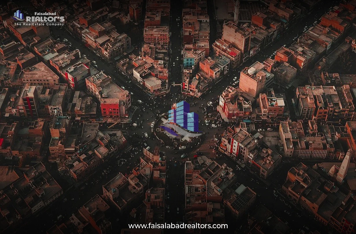 the-beating-hreat-of-faisalabad-ghanta-ghar-to-8-bazaars-2.webp