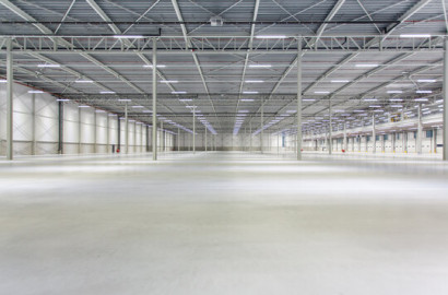 1.5 kanal warehouse for rent on Jhang Road Faisalabad