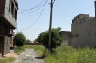 Premium 2.5 Marla Plot For Sale Madina Town Near Canal Road Faisalabad Punjab