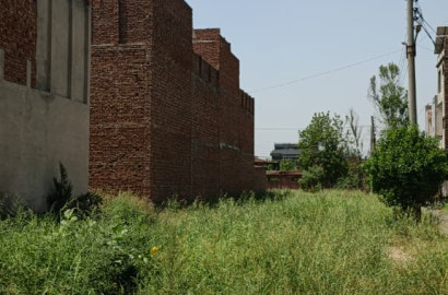 Vip 3 Marla Plot For Sale In Officers Colony Madina Town Near Link  Jaranwala Road Faisalabad