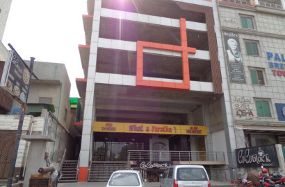 10 Marla Plaza for Rent at Susan Road, Faisalabad