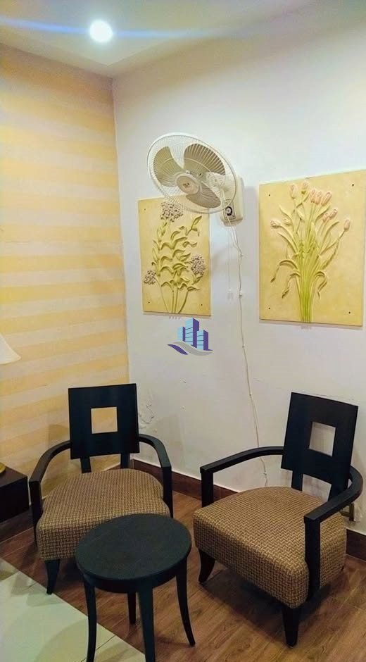Modern Stylish Room Available for sale