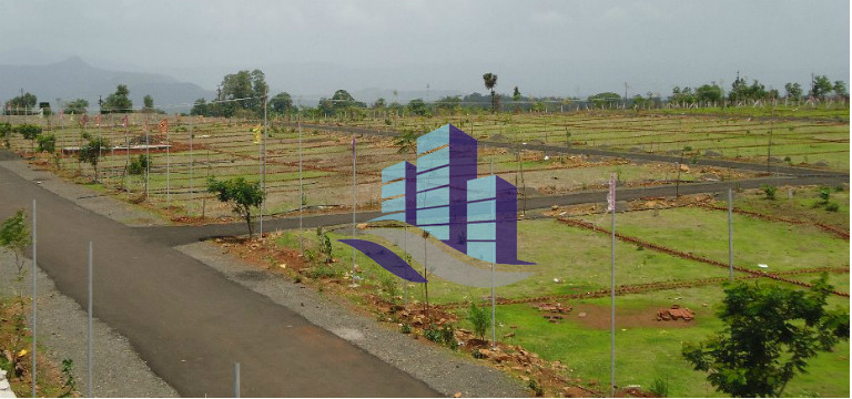 Commercial Land on Main Road for the Investment