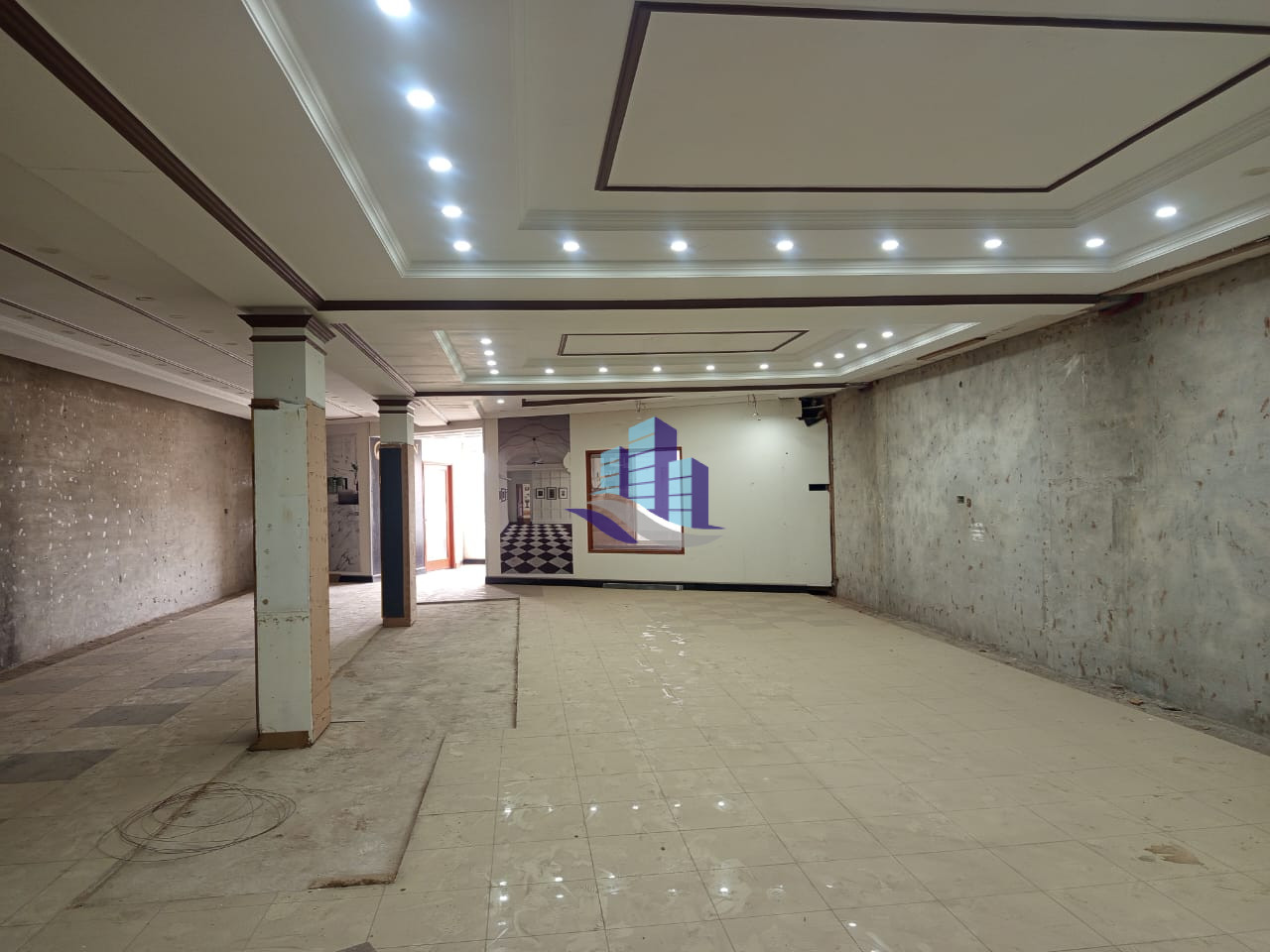 18 Marla Commercial Hall for Rent at Canal Road Faisalabad