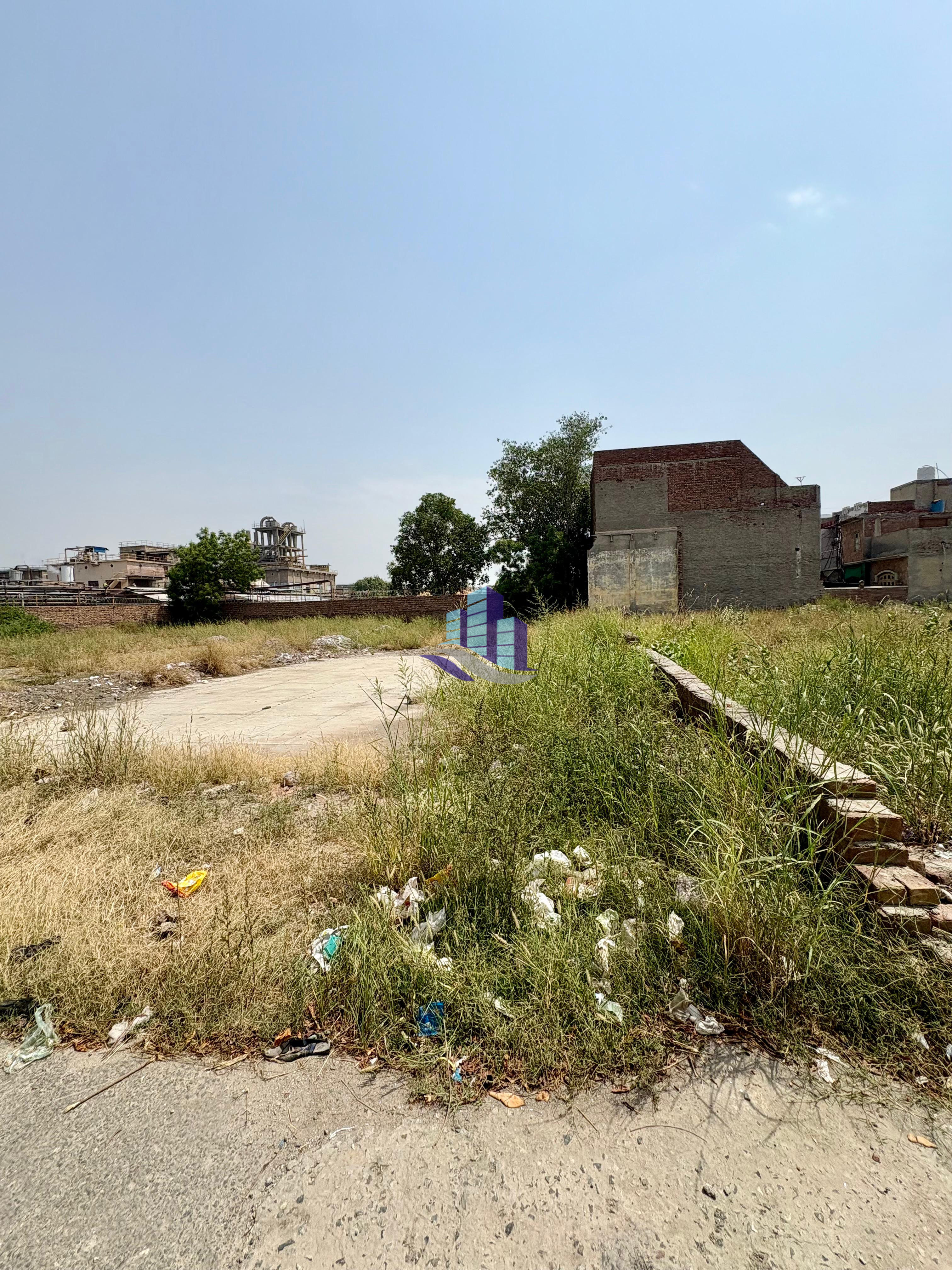 4 Marla Plot for Sale on Canal Road Faisalabad