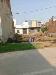 Prime 4 Marla Residential Plot Available on Canal Road, Faisalabad