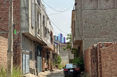 Premium 3 Marla Residential Plot for Sale in Madina Town Canal Road Faisalabad