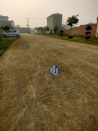 4 Marla Plot for sale in Model Executive Block Faisalabad