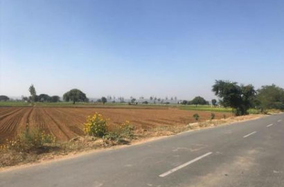 6 Acre Land Available For Sale At Khurianwala To Jaranwala Road Faisalabad (Best For Commercial Market & Commercial Proj