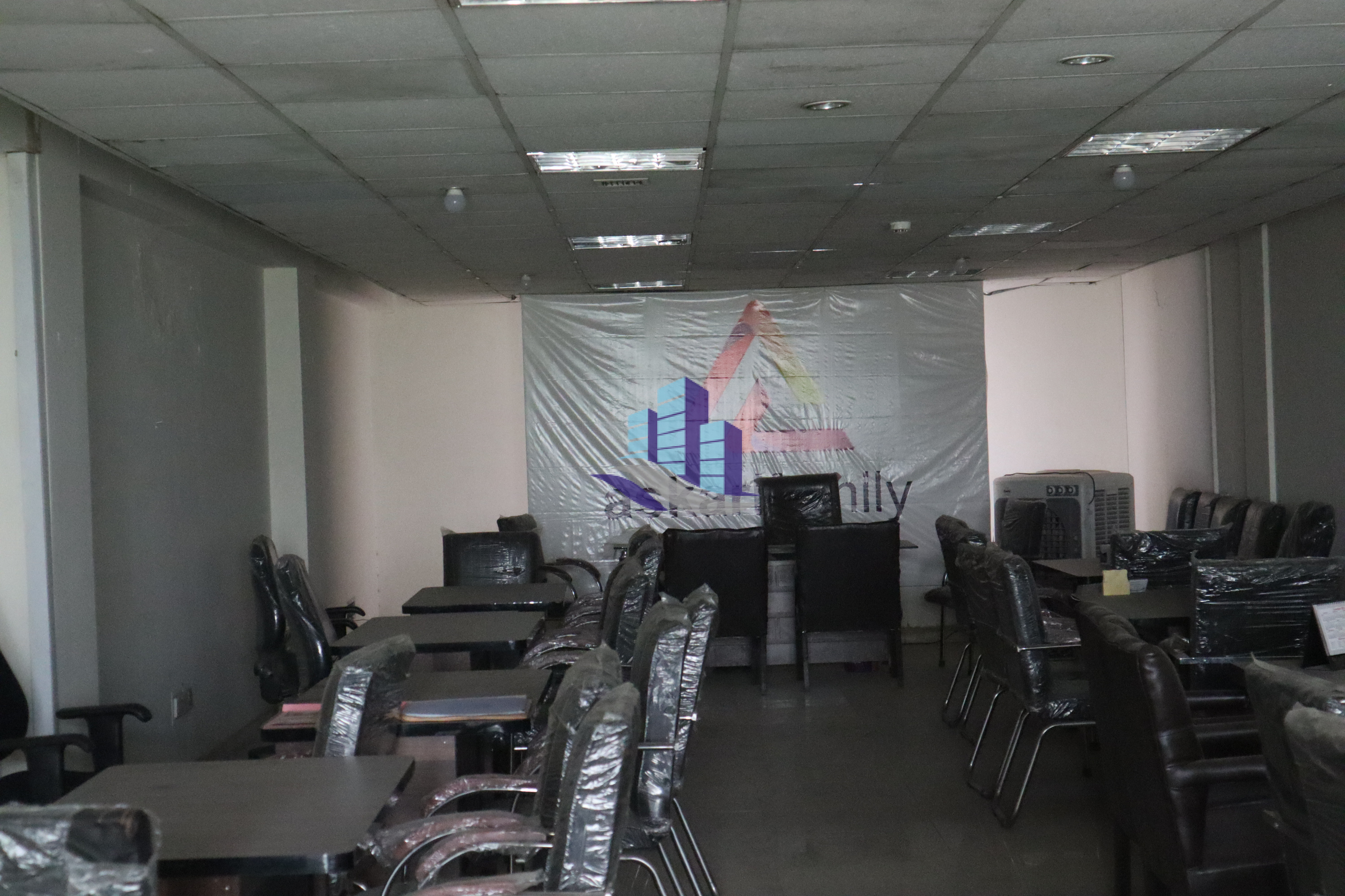 1220 Sq Ft Ideal Office Available For Rent Susan Road At Faisalabad