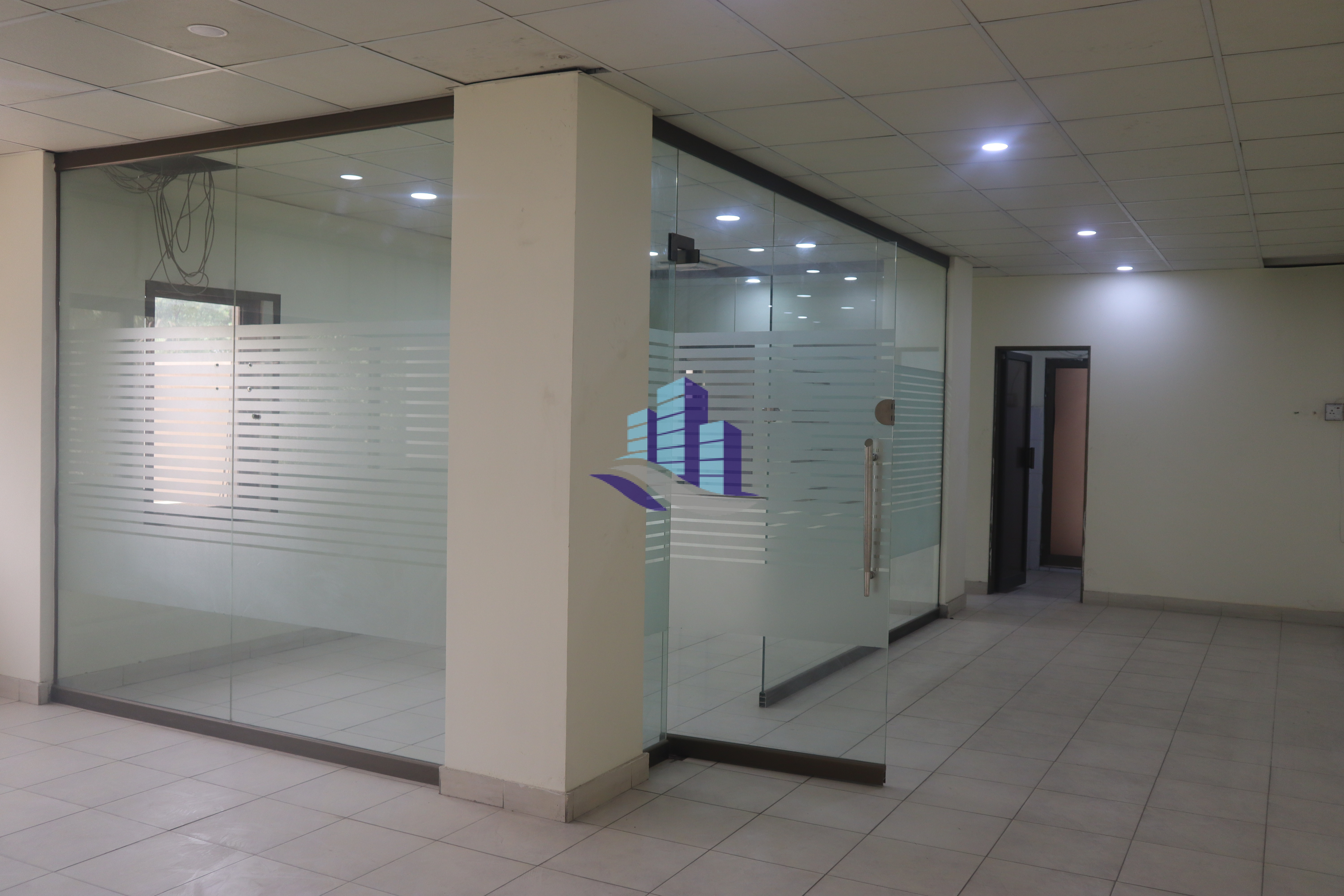 2000 Sq.Ft Office Available For Rent At Chen One Road Faisalabad