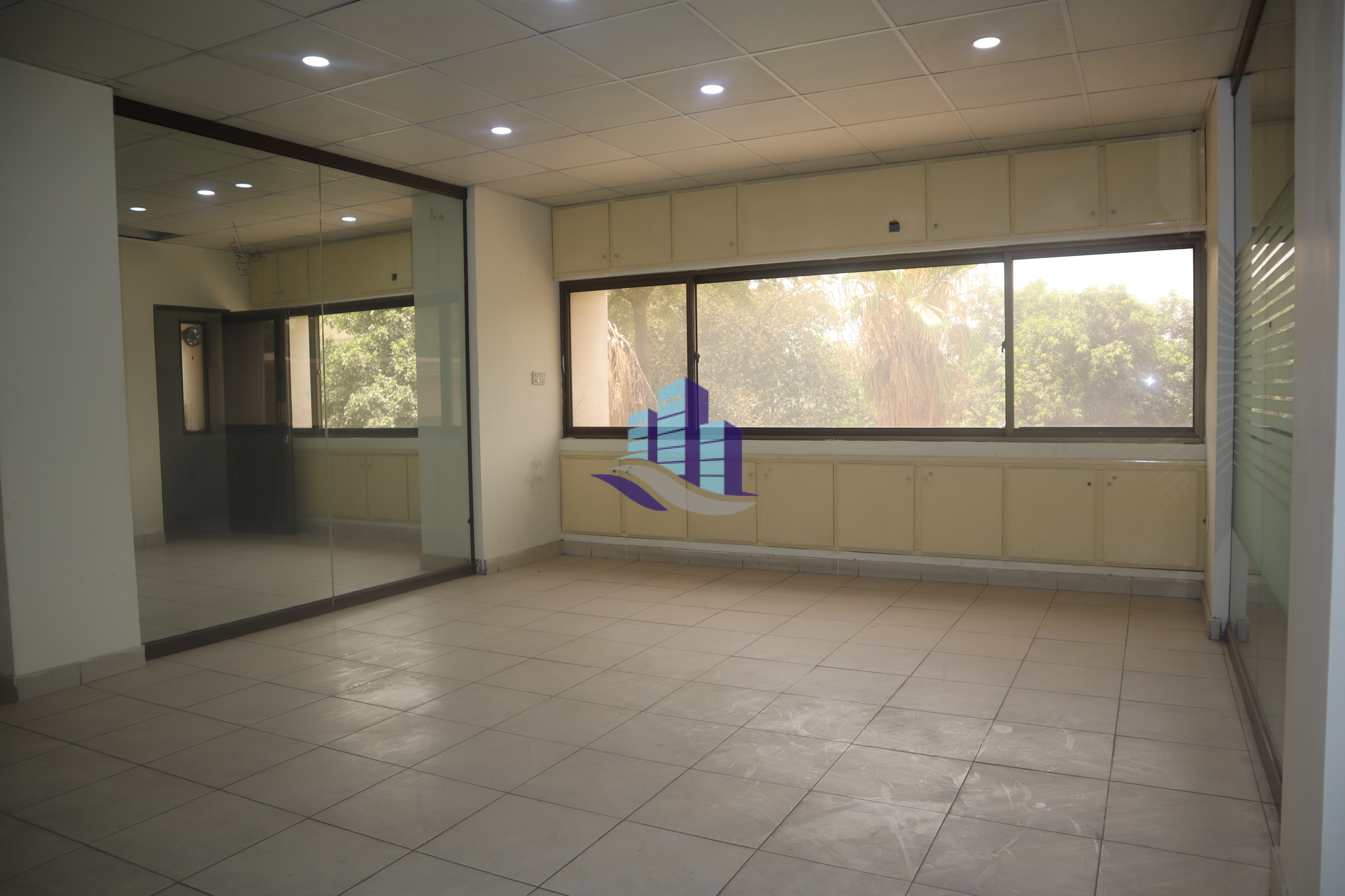 860 Sq Ft Ideal Office Available For Rent Susan Road at Faisalabad