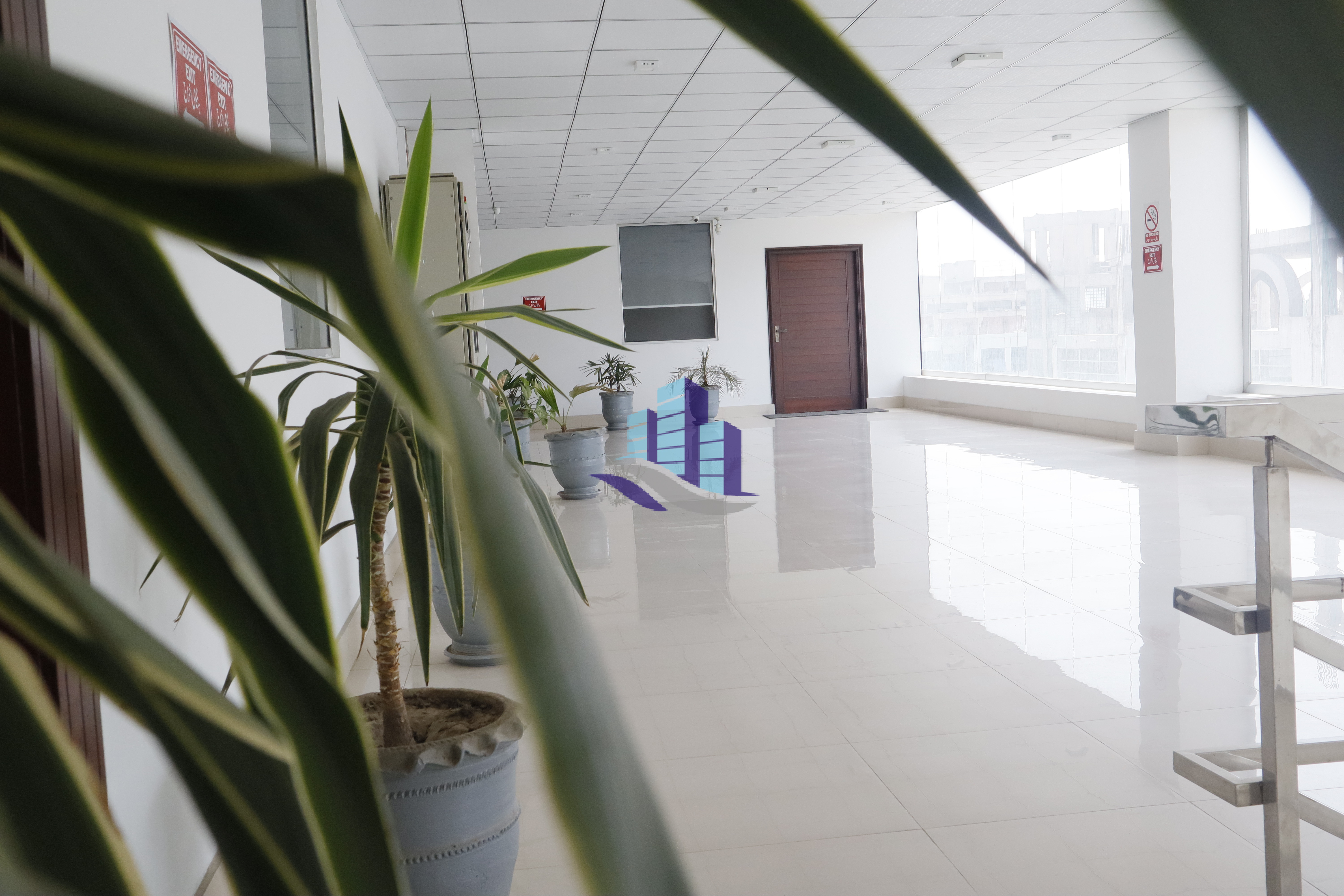 1000 Sqft Office Available For Sale At Regent Mall Faisalabad
