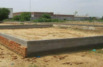 4 Marla Residential Plot For Sale at Madeena Town Faisalabad