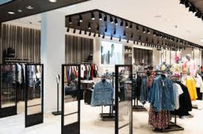 VIP Shop Available For Sale Regent Mall Faisalabad