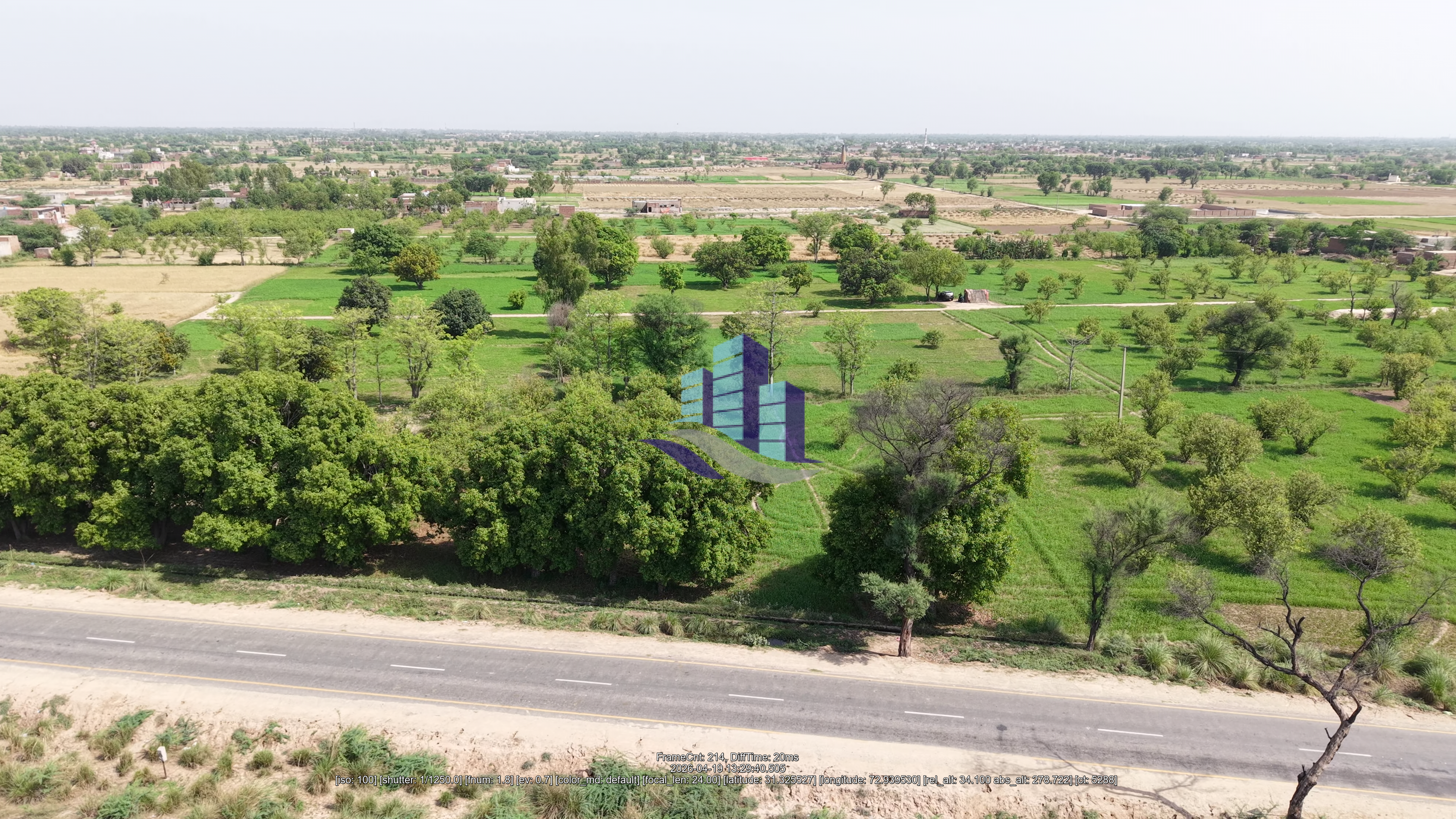 16 Kanal Ideal Farm House For Sale On Main Jhang Road Bypass - Faisalabad