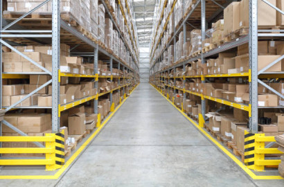 Ideal 50000sqft Factory / Warehouse For Rent For Big Storage At M3 Industrial Zone Canal Expressway Faisalabad