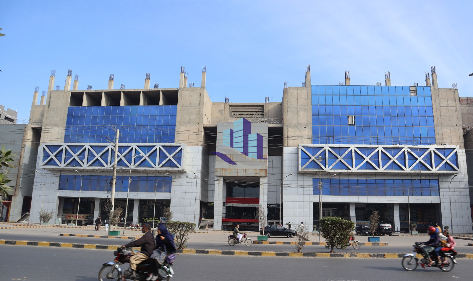 Ideal 1500 Sq. Ft. Office for Rent at D-Ground Near Service Shoes Faisalabad